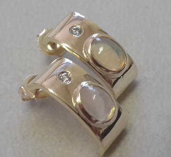 moonstone diamond earrings